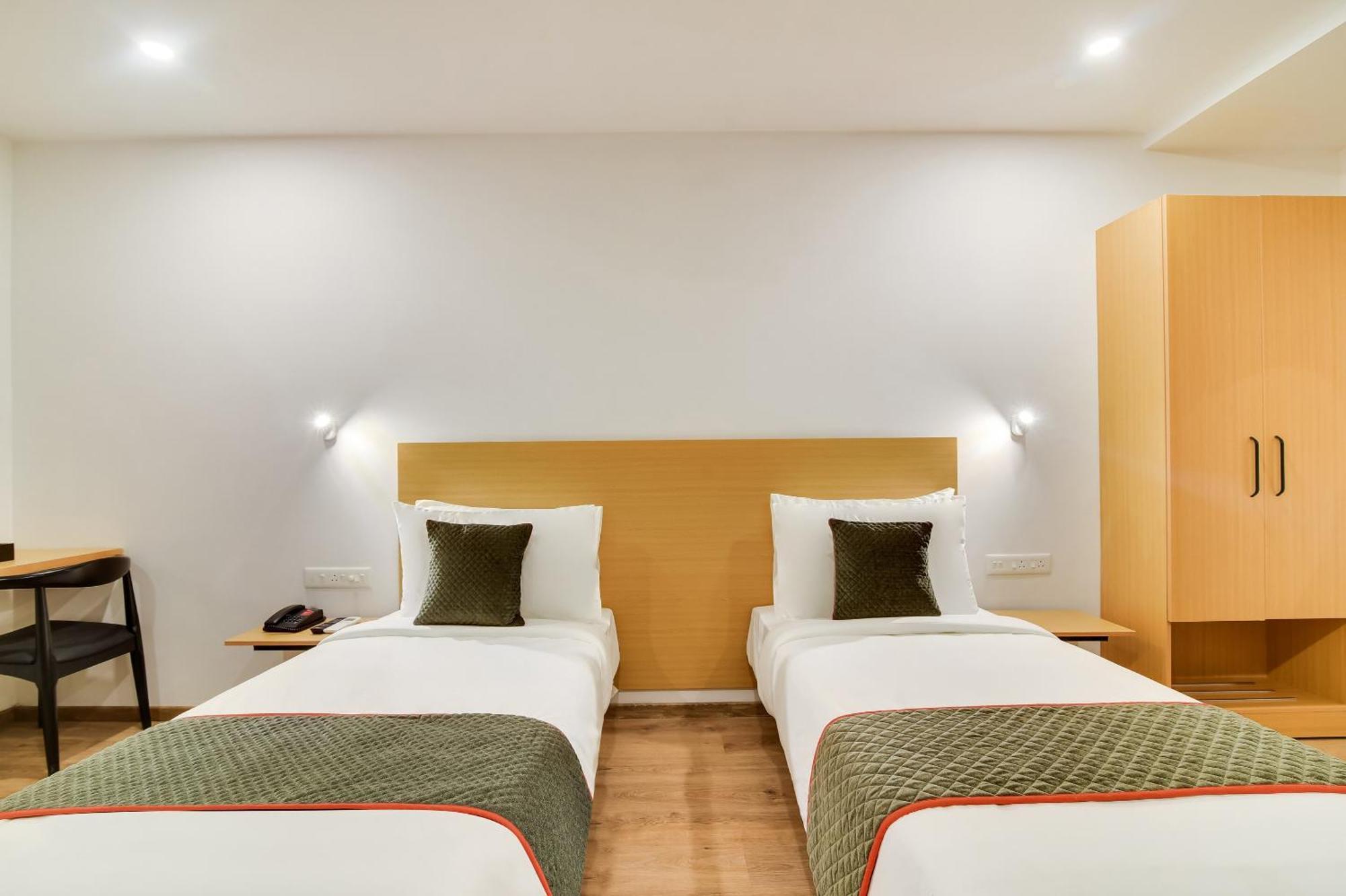 Townhouse Kovilambakkam Chennai Extérieur photo