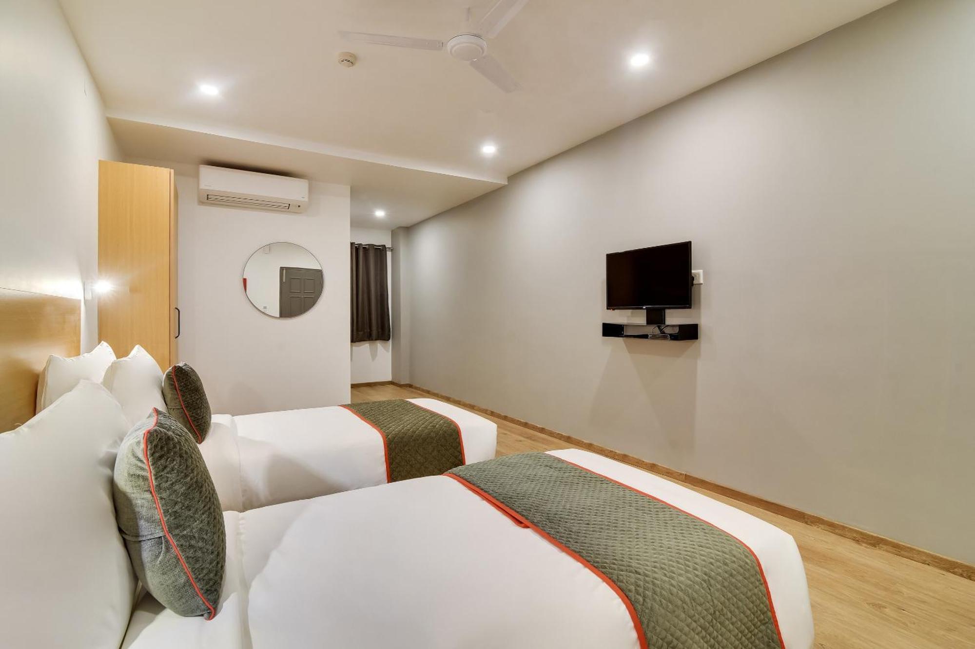 Townhouse Kovilambakkam Chennai Extérieur photo
